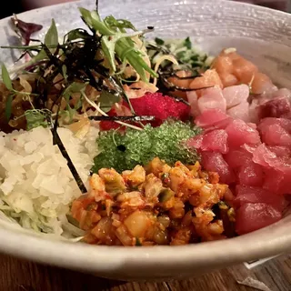 Barn Joo Salad