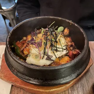 Hotstone Spicy Seafood