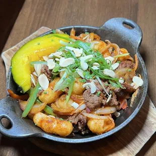 Bulgogi Spicy Rice Cake ($20)