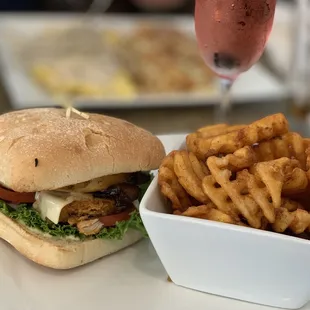 Hyde Park (chicken BLT)- $10.50. HUGE PORTION!!!