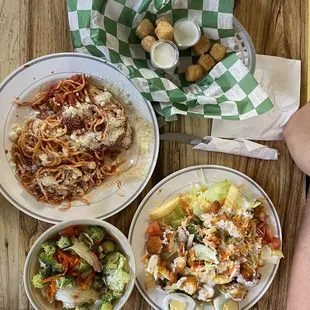 Perfect for a quick dinner. Chicken parm pasta, crust chicken salad, fried cheese bites (half spicy, half reg).