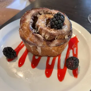 Cinnamon roll