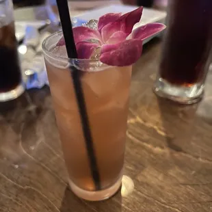 I forgot the name of the drink but on the left side that's a 5x5.