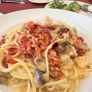 Linguine Cardinale