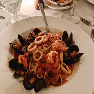 Spaghetti al Frutti di Mare