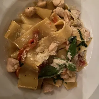 Papardelle con Pollo e Verdure