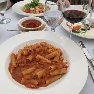 Rigatoni Pomodoroe Basilico