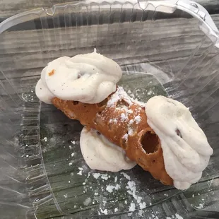 Cannoli!!!!!!!