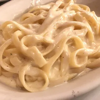 Fettuccini Alfredo