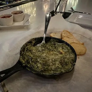 Spinach &amp; Mirliton dip with crustinis