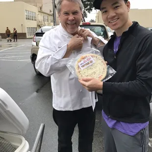 Got to meet the super nice pizza chef in the parking lot- got a delicious cheese pizza as a nice sample