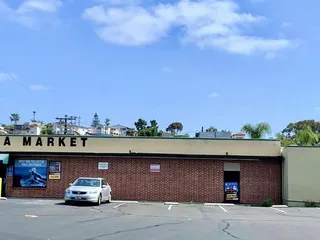 Morena Boulevard Market