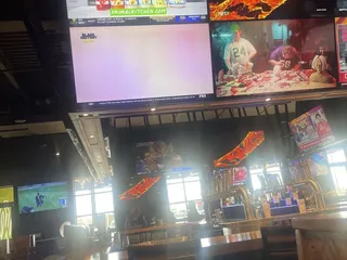 Walk-On’s Sports Bistreaux - Garden City, KS