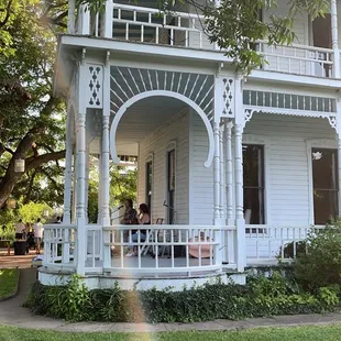 Live Music on Wednesdays