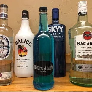 Mobile Bartending in Arizona #BarraMariaAZ #mobilebartending #localAZ #travelAZ #bestofAZ #signaturecocktails #mocktails #hemptails #booknow