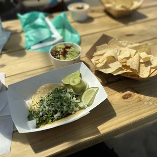 Beef taco chips and quac