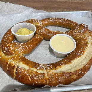 Pretzel appetizer. It was huge!