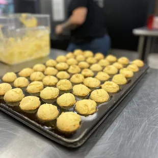a tray of baked cookies