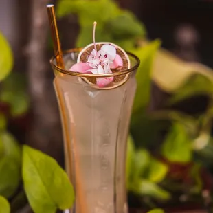 Mocktails galore! Barrel has an extensive non-alcoholic list, from delicious drinks to wines, to IPA beers. Even a Mocktail Happy Happy Hour