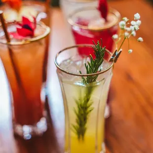 Mocktails galore! Barrel has an extensive non-alcoholic list, from delicious drinks to wines, to IPA beers. Even a Mocktail Happy Happy Hour