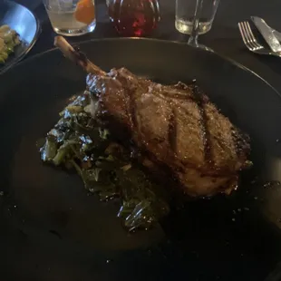 Tomahawk Pork Chop
