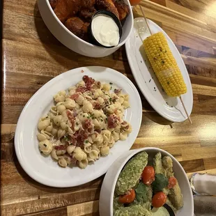 jumbo wings mac n cheese and avocado fries