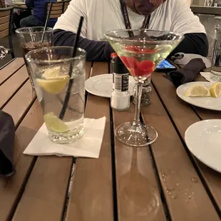 Hubs lol and an Appletini - both are my faves!!