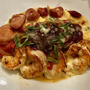Blackened shrimp and cheddar grits -