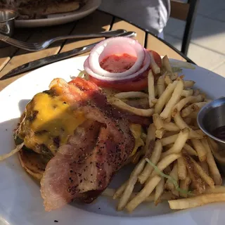 Barrett's Bacon Cheeseburger