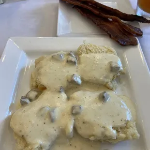 Biscuits and gravy, side of bacon