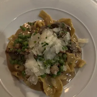 Fresh Tagliatelle With Toasted Proscuitto