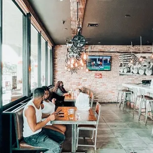 Side bar