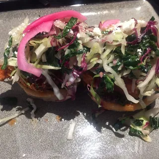 Hot Chicken Sopes