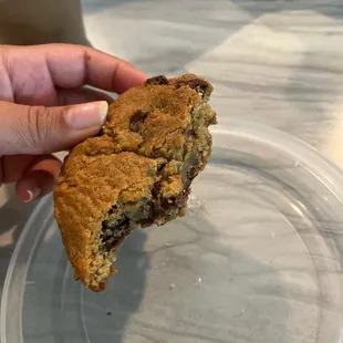Chocolate chip cookie