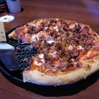 Mega Meat Pizza