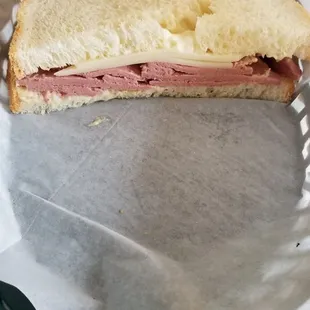 Liverwurst with swiss on white deli bread, back to basics!