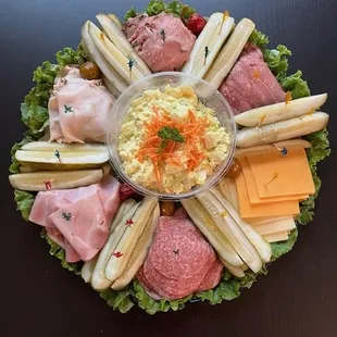 Deli catering tray.