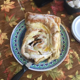 The best cinnamon roll ever