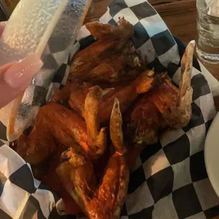 HUGE CHICKEN WINGS