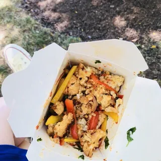 mediterranean cauliflower rice bowl