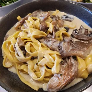 Fettuccine Wild Mushroom. so. freaking. delicious.