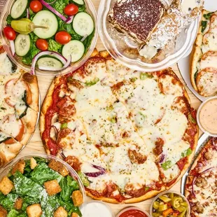 Authentic -style tavern pizza, baked appetizers, wings, calzones &amp; tiramisu made fresh daily in Fort Worth. It's fair to be square!