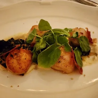 Coquilles Saint-Jacques Poêlées*