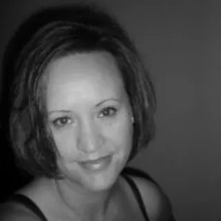 Lisa R.