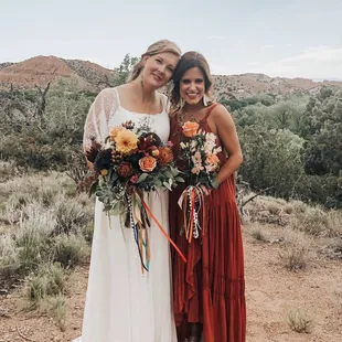 Bridal bouquet and bridesmaids flowers