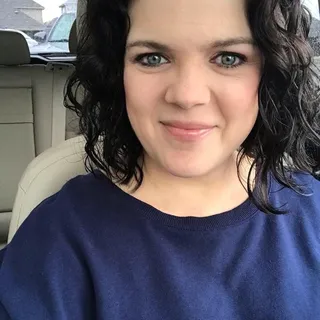 Tracey B.