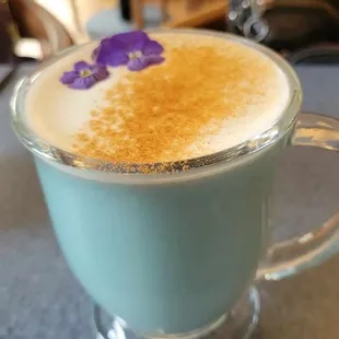 Basblue latte