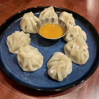 Veg MoMo Tikka Masala