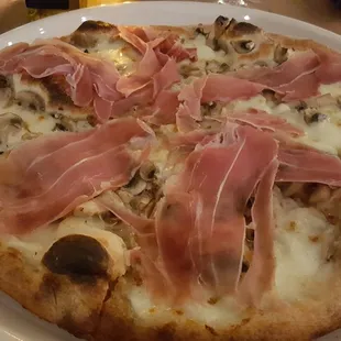 White Truffle Pizza