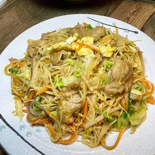 Stir-Fried Rice Noodle